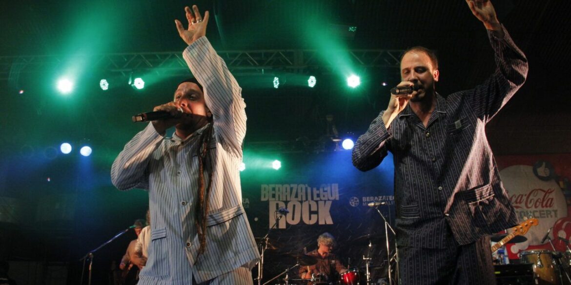 VUELVE BERSUIT AL BERA ROCK