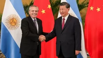 PARA PAGARLE AL FMI, EL GOBIERNO USA FONDOS DE CHINA Y SE ENDEUDA CON ORGANISMOS INTERNACIONALES