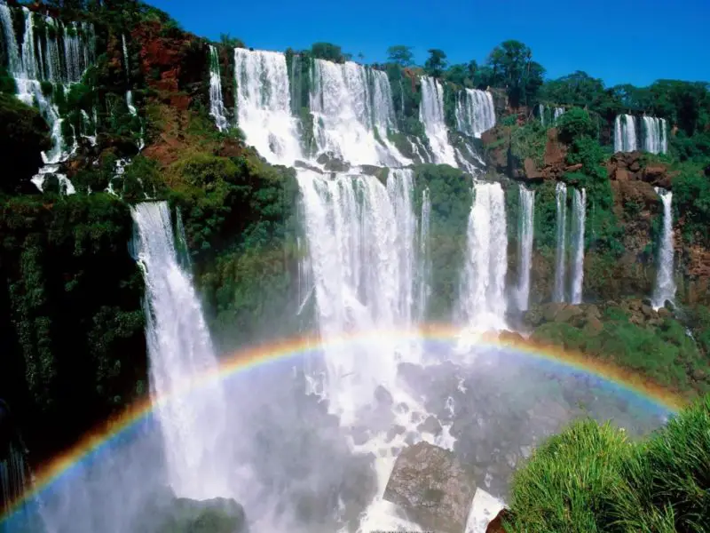 LEYENDA DE LAS CATARATAS DEL IGUAZÚ