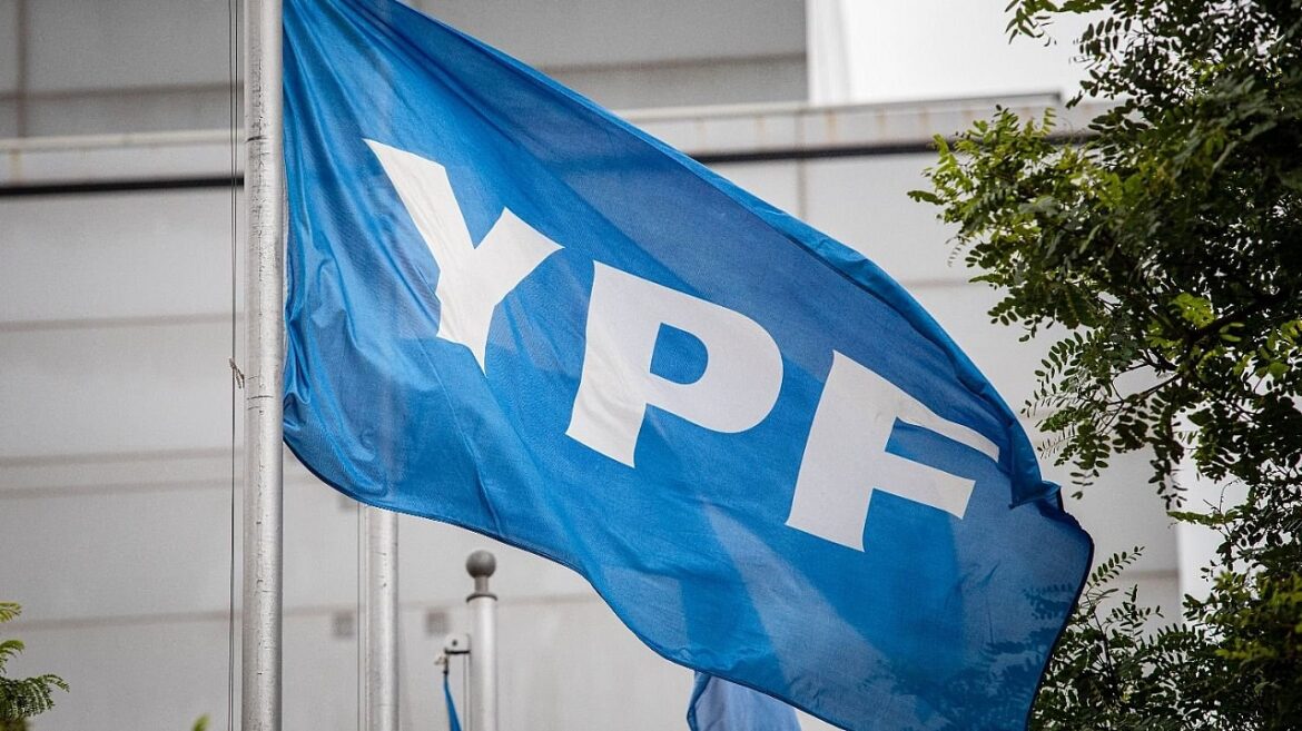 JUICIO POR LA EXPROPIACIÓN DE YPF: QUÉ BIENES PODRÍAN EMBARGARLE A LA ARGENTINA Y CUÁLES SON LOS ANTECEDENTES