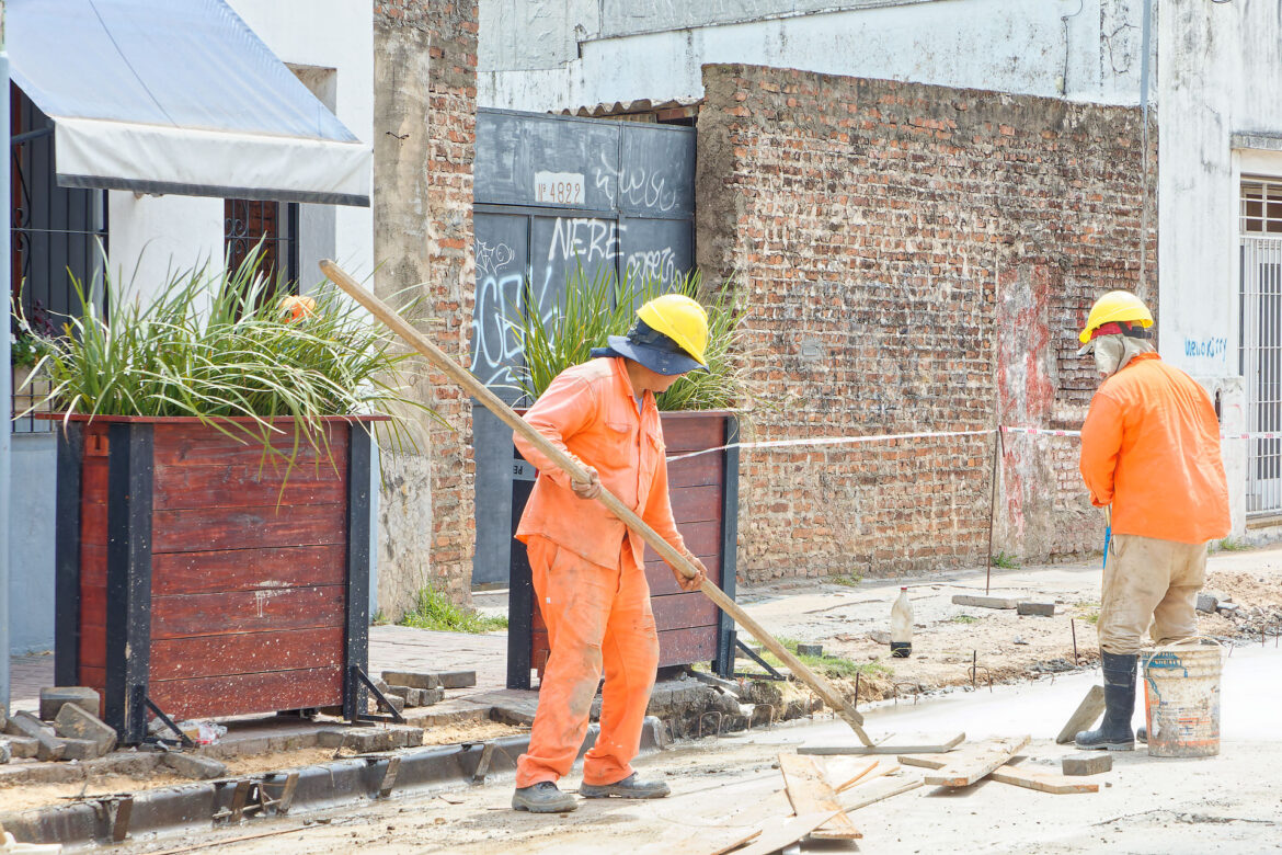 OBRAS DE MANTENIMIENTO VIAL EN BERAZATEGUI CENTRO