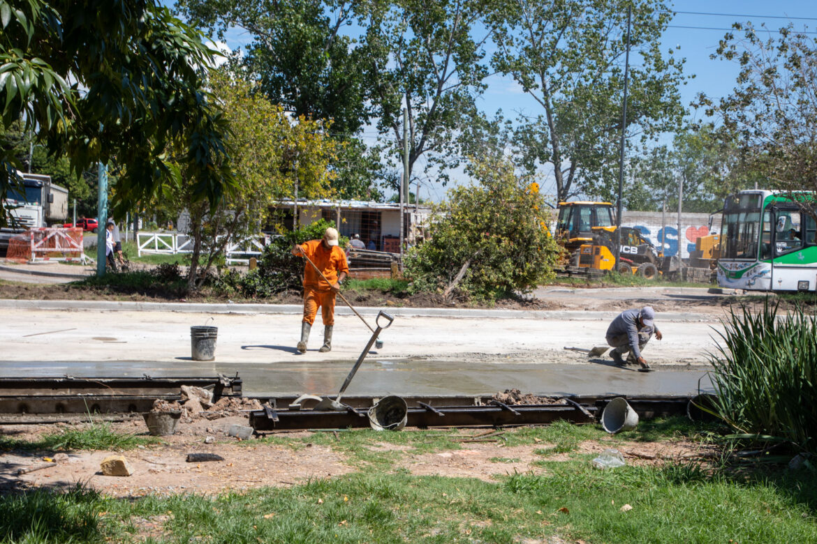 CONTINÚA LA REPAVIMENTACIÓN DE LA AV. DARDO ROCHA