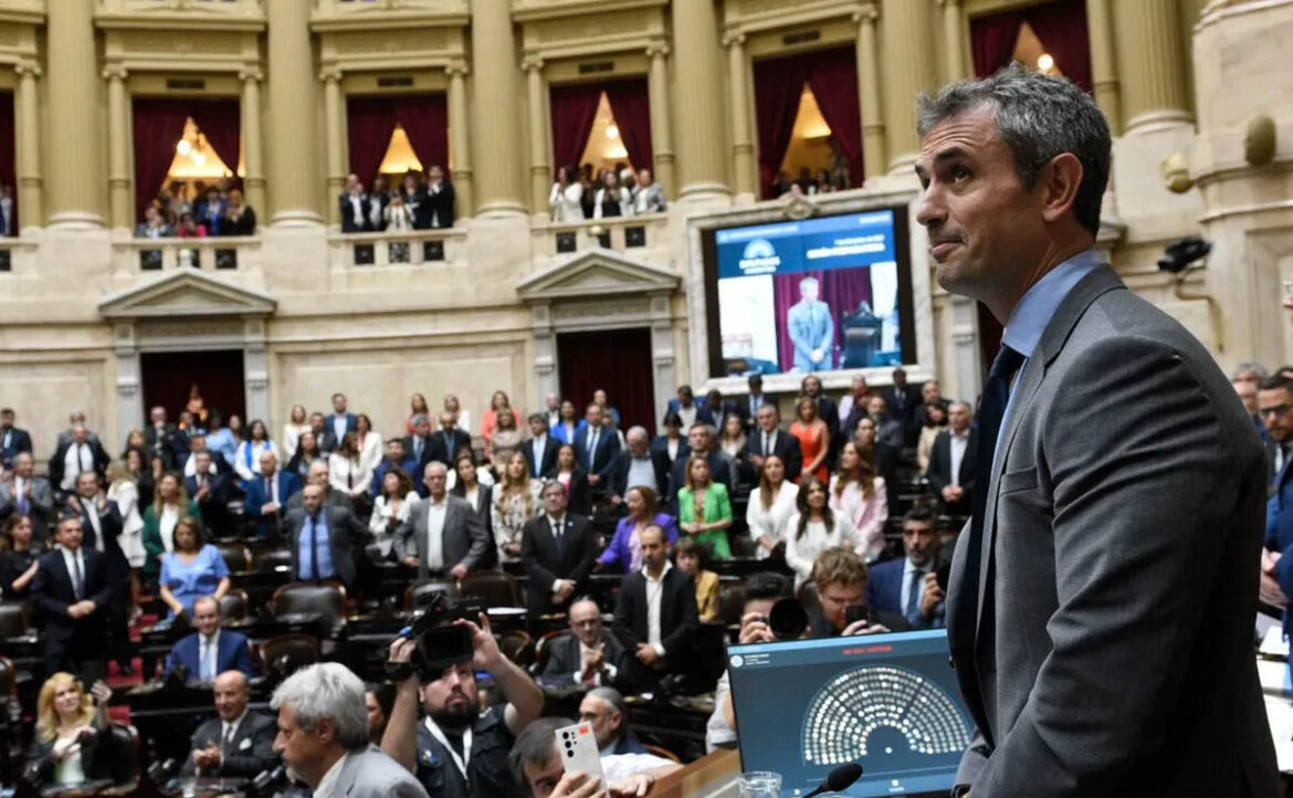 LOS DIPUTADOS SE AUMENTARON 80% LOS SUELDOS Y PASARÁN A GANAR EN PROMEDIO MÁS DE 2 MILLONES DE PESOS