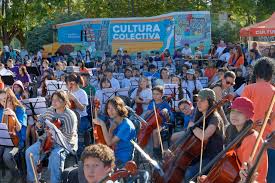 CONCIERTO DE ORQUESTAS ESCUELAS EN SU 3° ENCUENTRO DISTRITAL